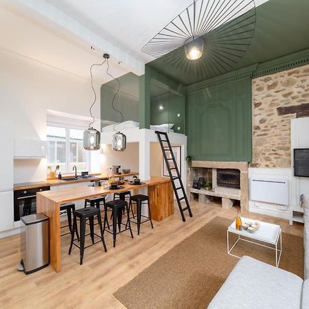 Superbe Appartement Avec Jardin Dinan Centre - Jerzual エクステリア 写真